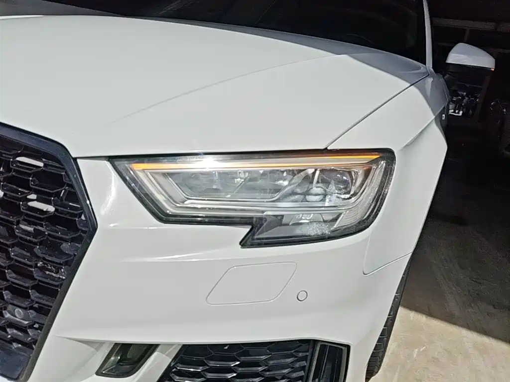 Audi A3 2019 — фото 24