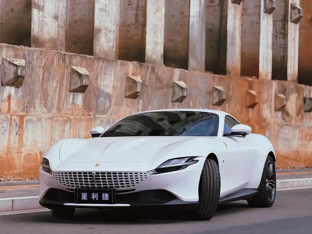Ferrari Roma 2023
