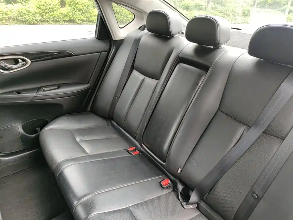Nissan Sylphy 2019 — фото 17