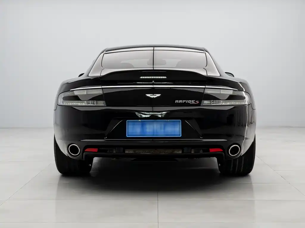 Aston Martin Rapide 2013 — фото 20