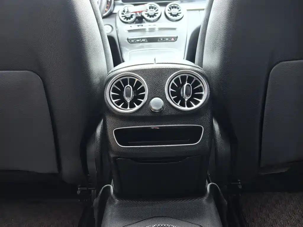 Mercedes-Benz C-Class 2020 — фото 12