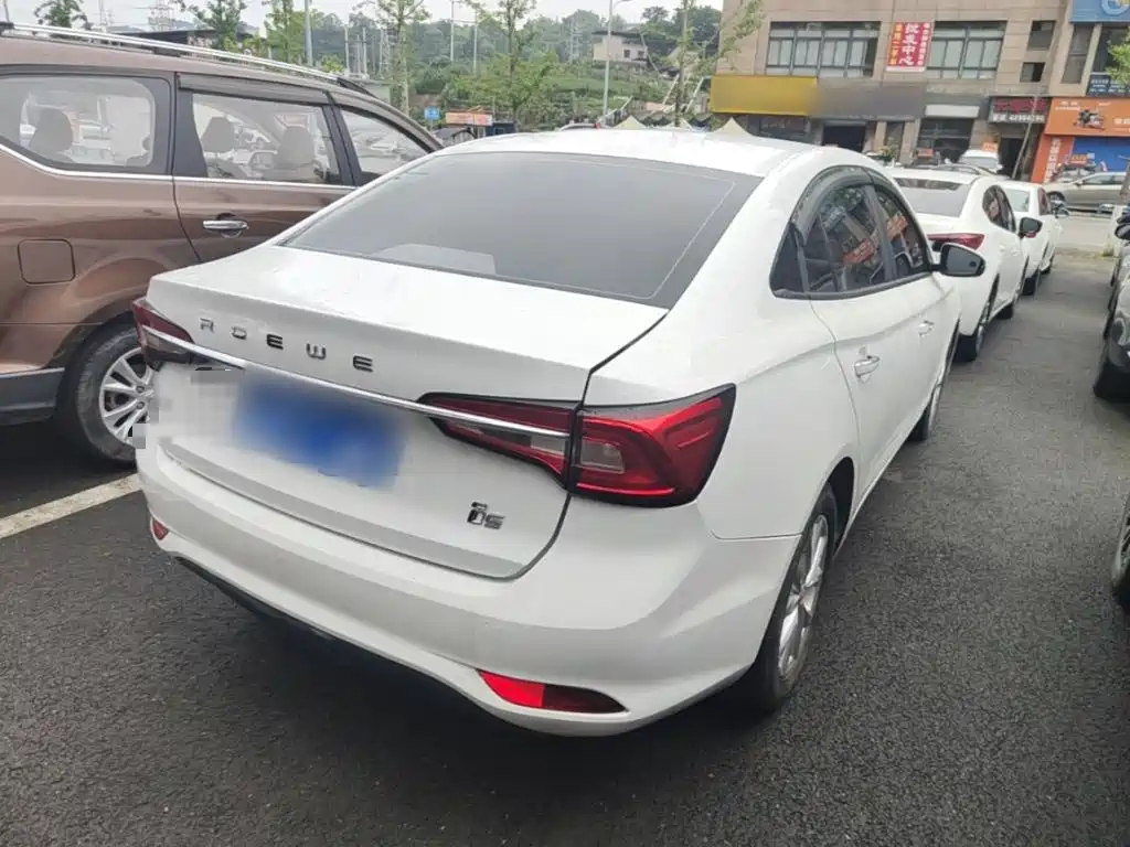 Roewe i5 2019