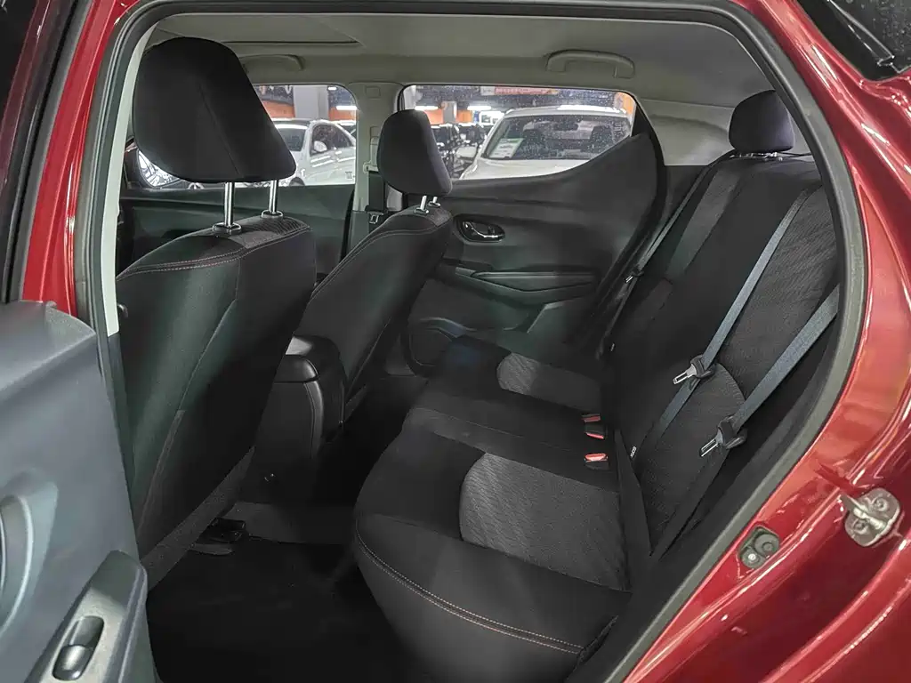 Nissan Bluebird 2018