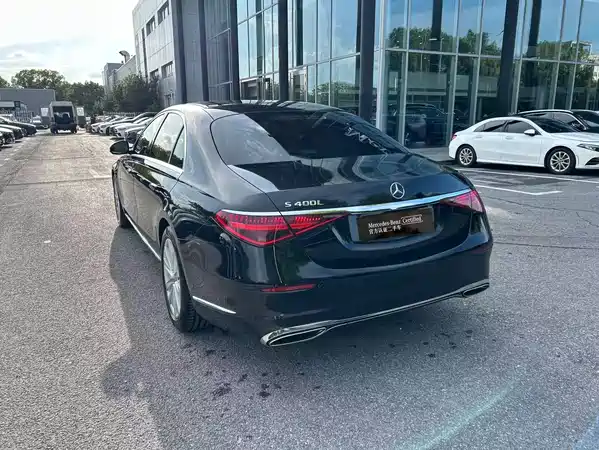 Mercedes-Benz S-Class 2022