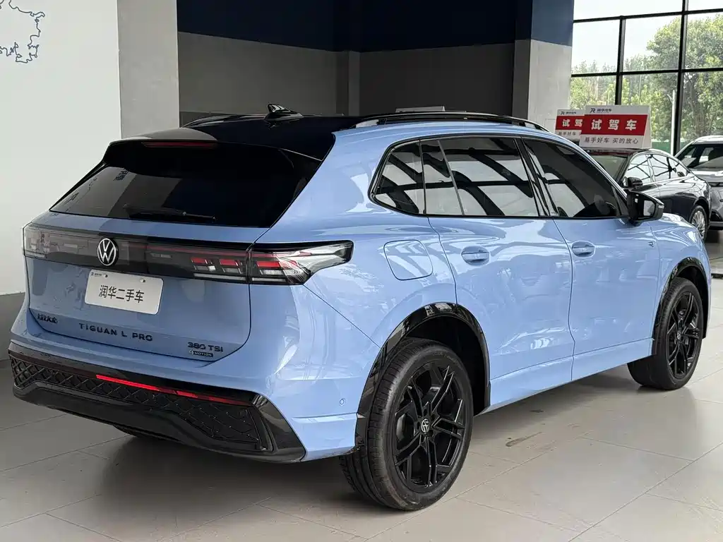 Volkswagen Tiguan L 2025