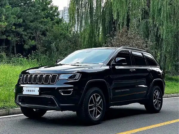 Jeep Grand Cherokee 2021