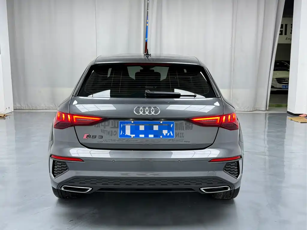 Audi A3 2022 — фото 16