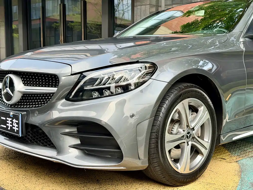 Mercedes-Benz C-Class 2019 — фото 21