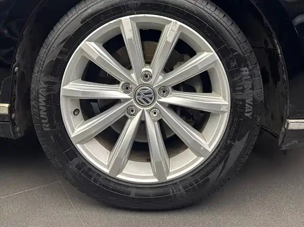 Volkswagen Magotan 2018