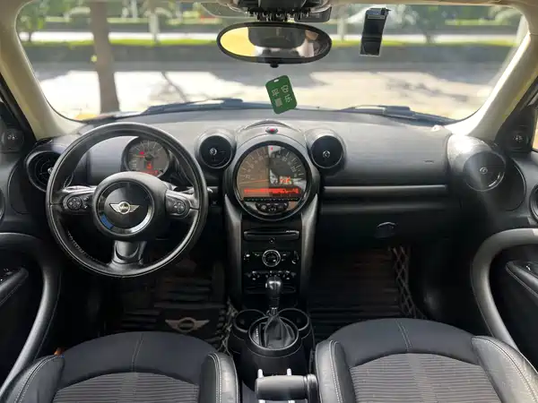 MINI Countryman 2017