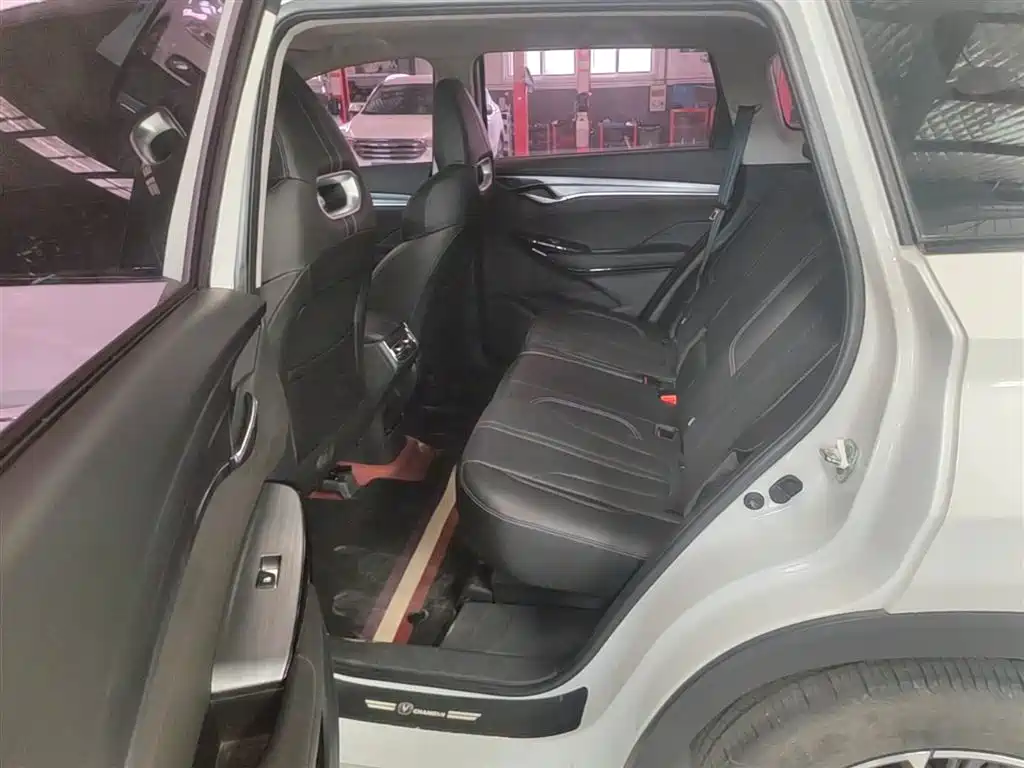 Changan CS75 PLUS 2023 — фото 17