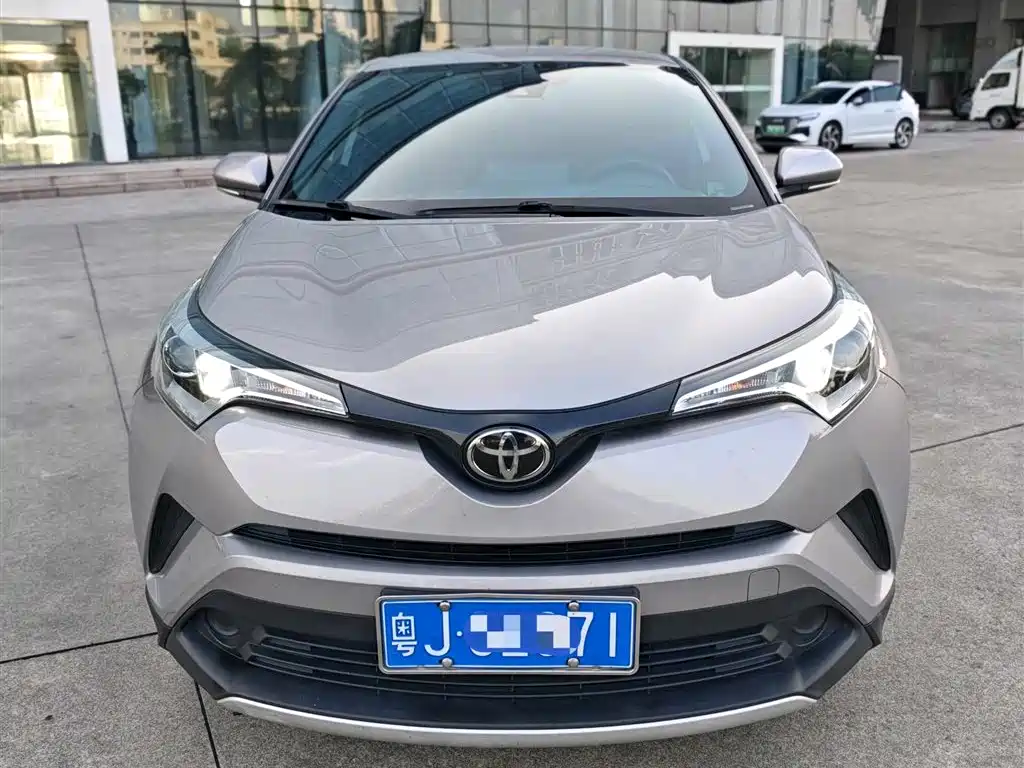 Toyota IZOA 2019