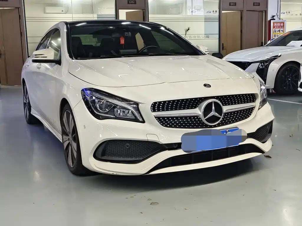 Mercedes-Benz CLA 2017