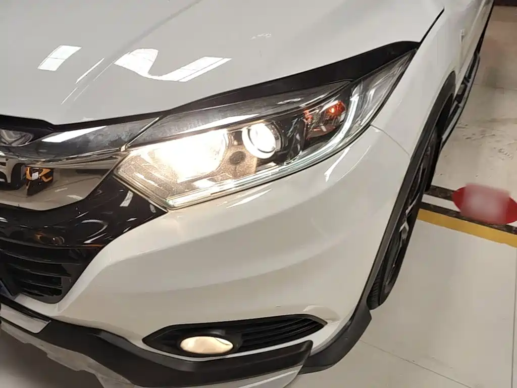 Honda Vezel 2021 — фото 24