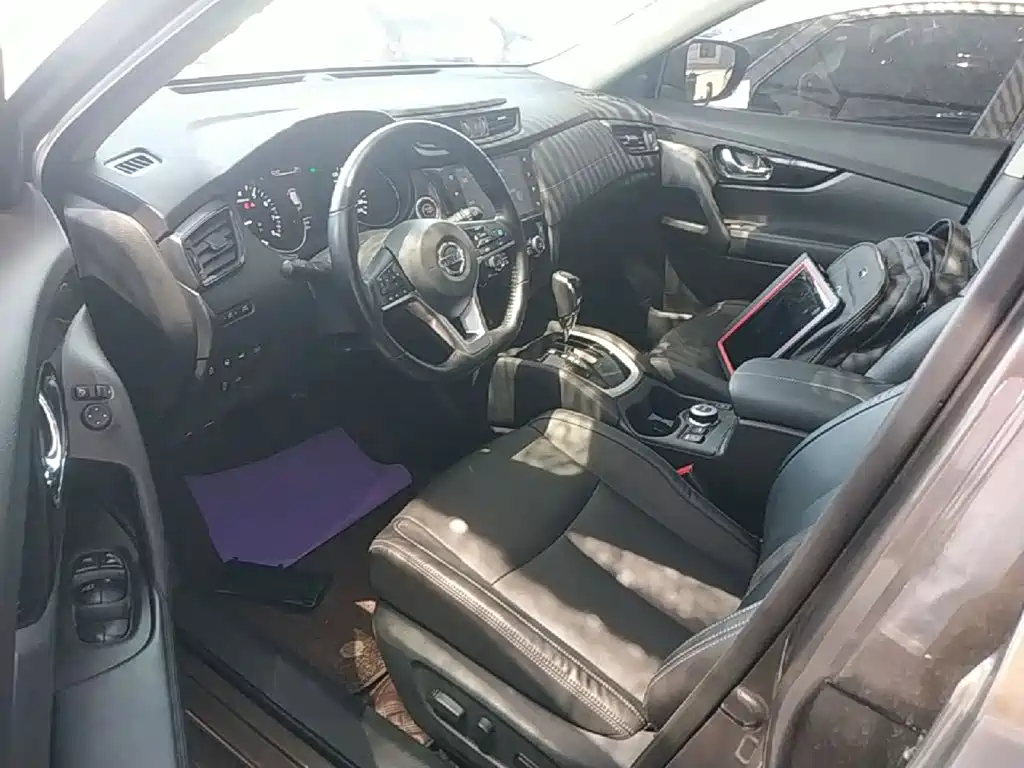 Nissan X-Trail 2020 — фото 12