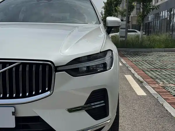 Volvo XC60 2023