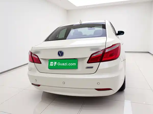 Changan Eado 2015