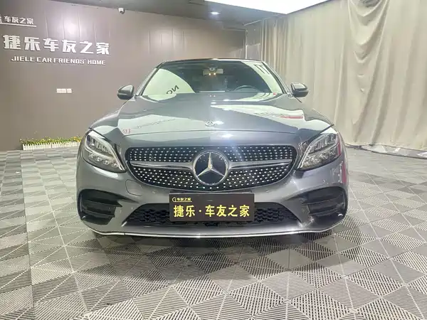 Mercedes-Benz C-Class 2019