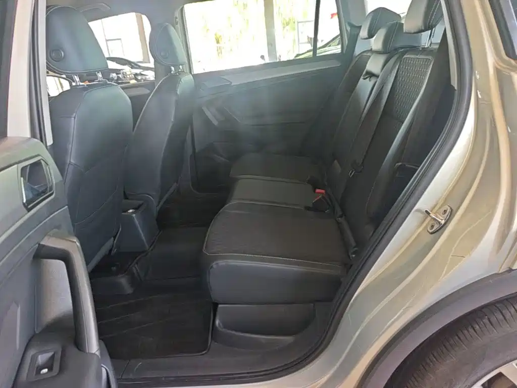 Volkswagen Tiguan L 2017 — фото 17