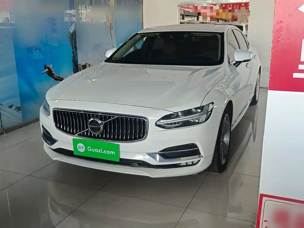 Volvo S90 2019 — фото 1