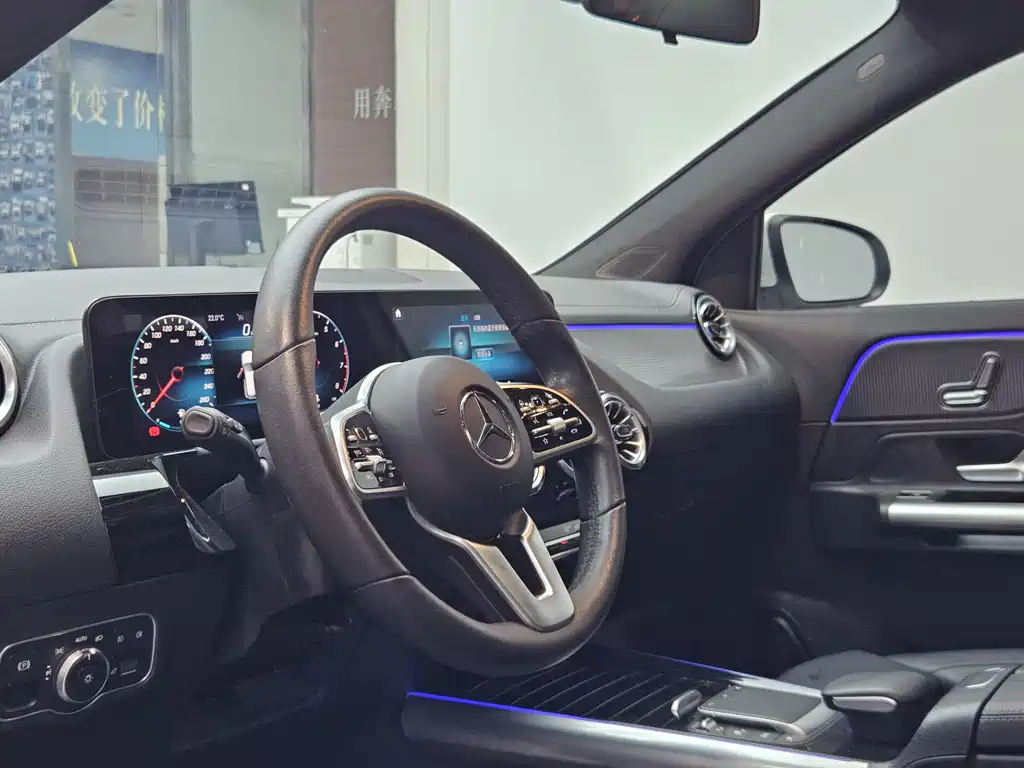 Mercedes-Benz GLA 2021 — фото 10