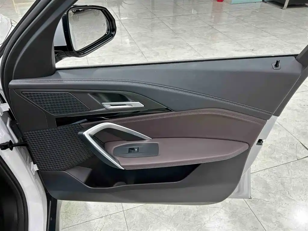 BMW X1 2024 — фото 12