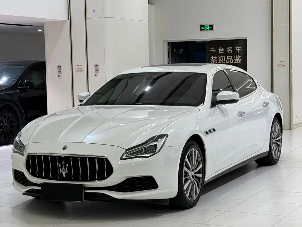 Maserati Quattroporte 2019 — фото 1