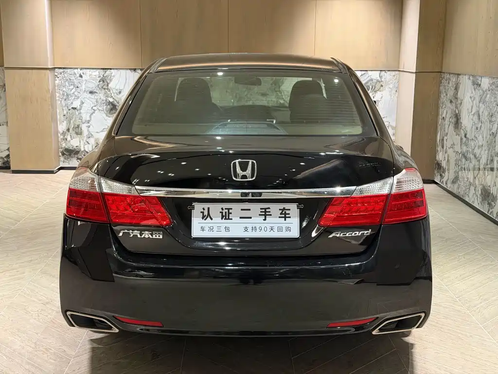 Honda Accord 2015 — фото 8