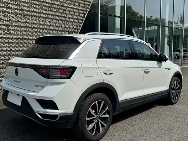 Volkswagen T-Roc 2023