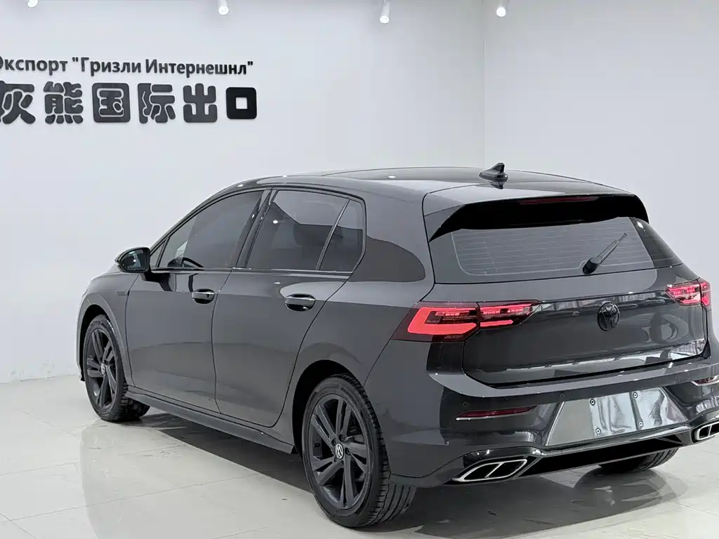 Volkswagen Golf 2023