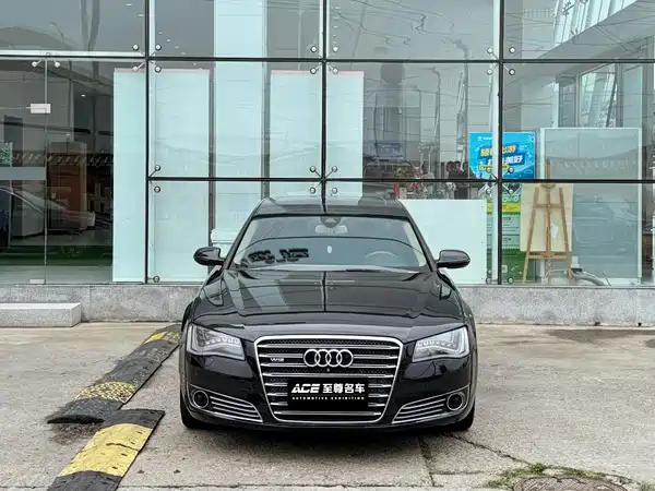 Audi A8 2011