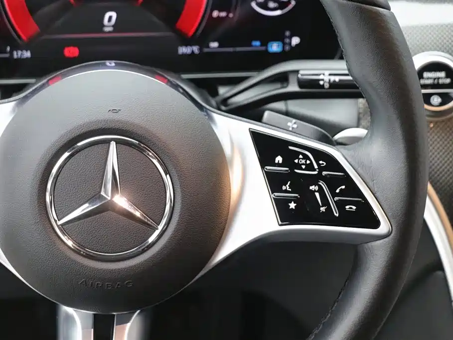 Mercedes-Benz GLC 2023 — фото 18