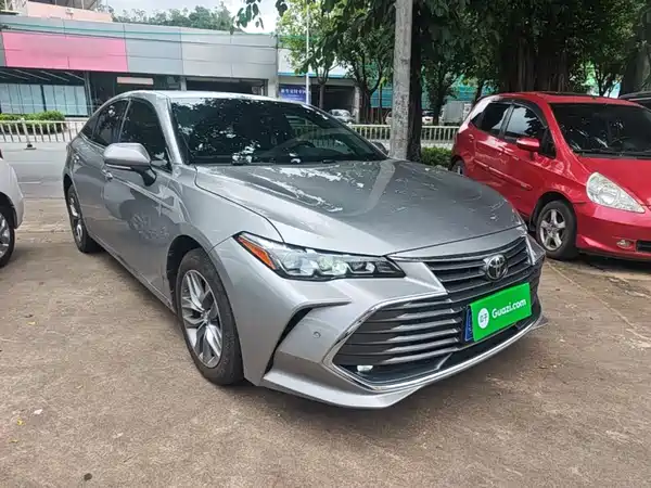 Toyota Avalon 2020