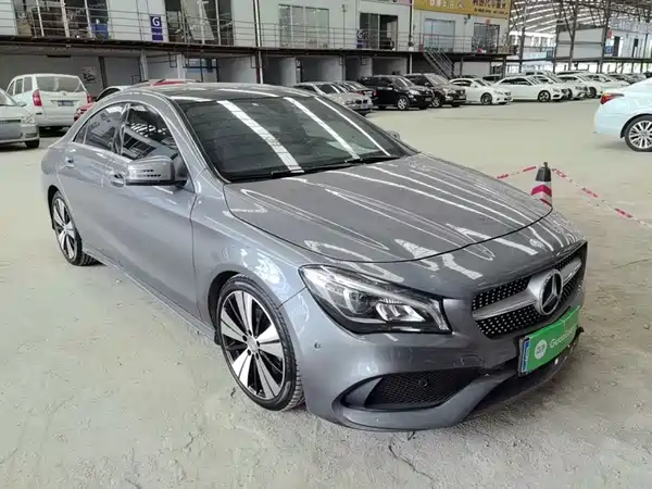 Mercedes-Benz CLA 2016