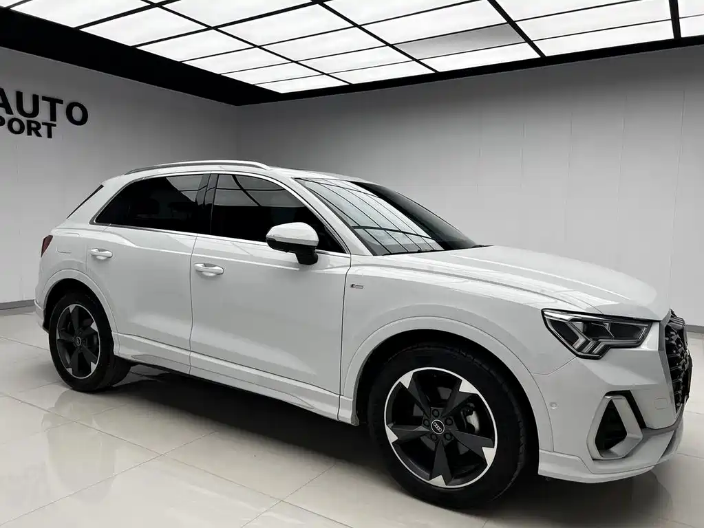 Audi Q3 2022