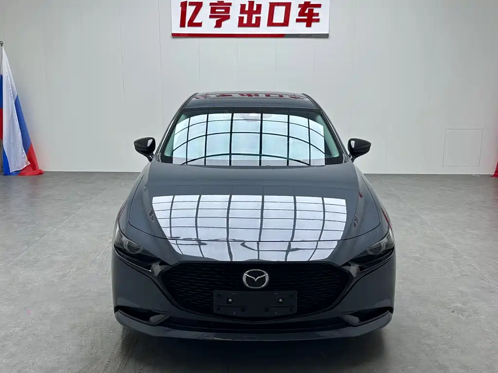 Mazda 3 Axela 2022