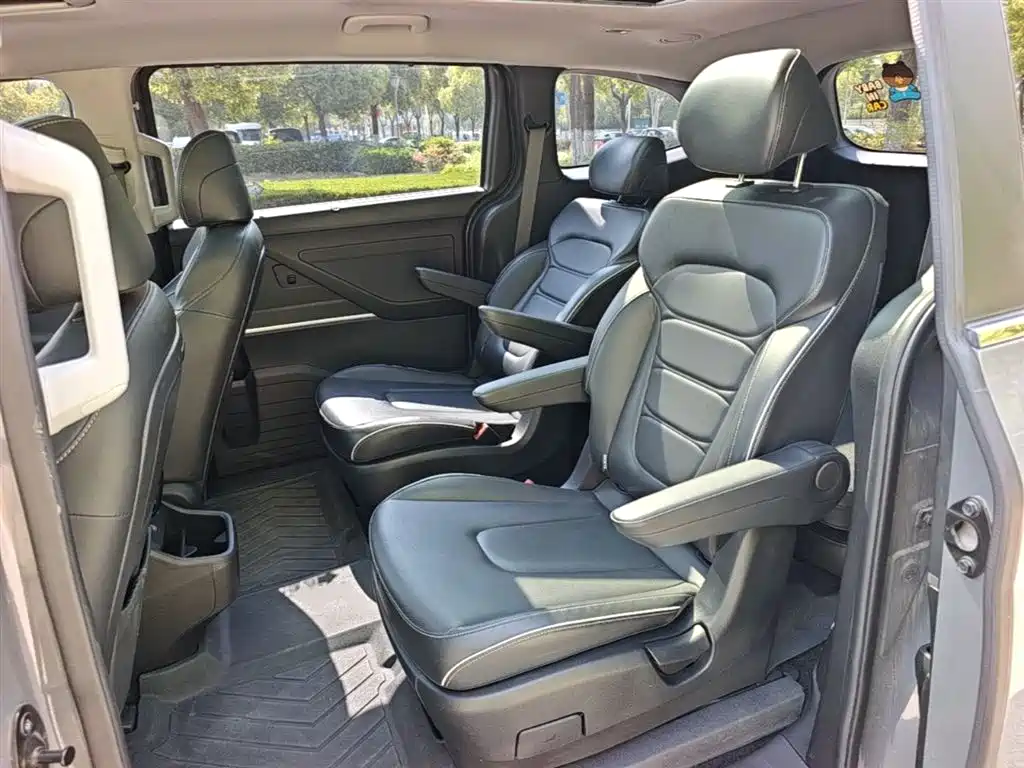 Hyundai Custo 2023 — фото 17