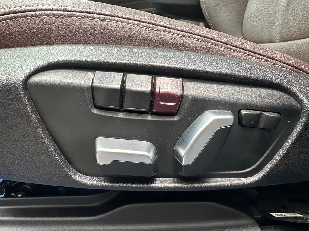 BMW X1 2021 — фото 9