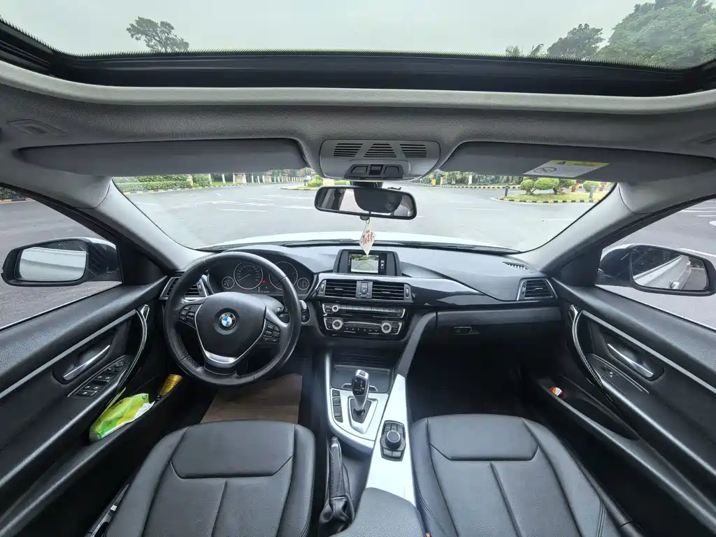BMW 3 Series 2017