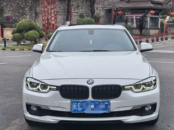 BMW 3 Series 2017