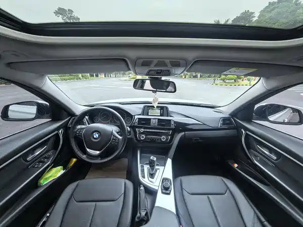 BMW 3 Series 2017