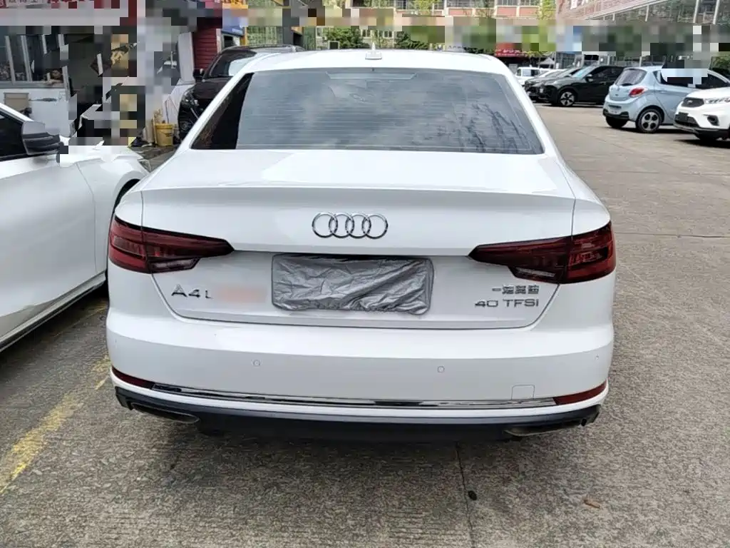 Audi A4L 2020