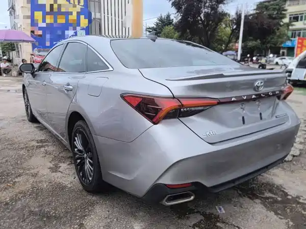 Toyota Avalon 2019