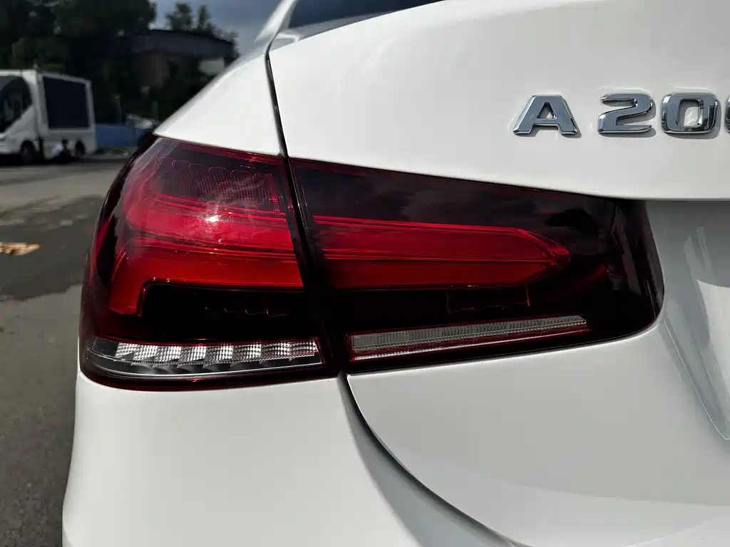 Mercedes-Benz A-Class 2022 — фото 14