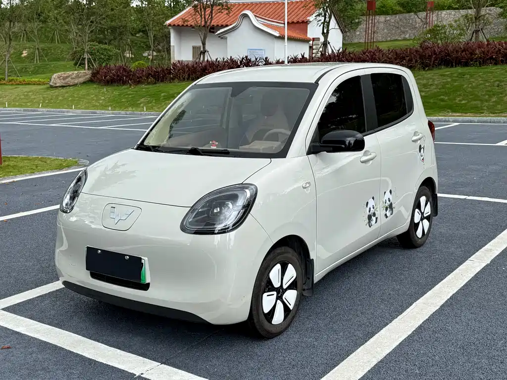 Wuling Hongguang MINIEV 2025