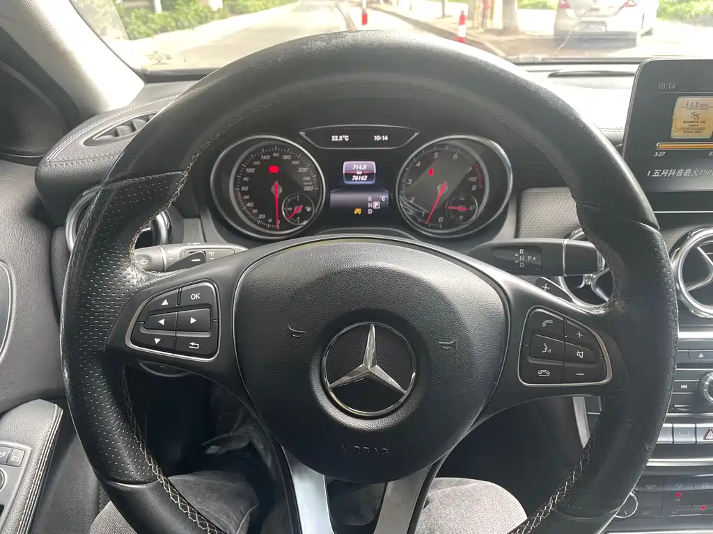 Mercedes-Benz GLA 2017 — фото 6