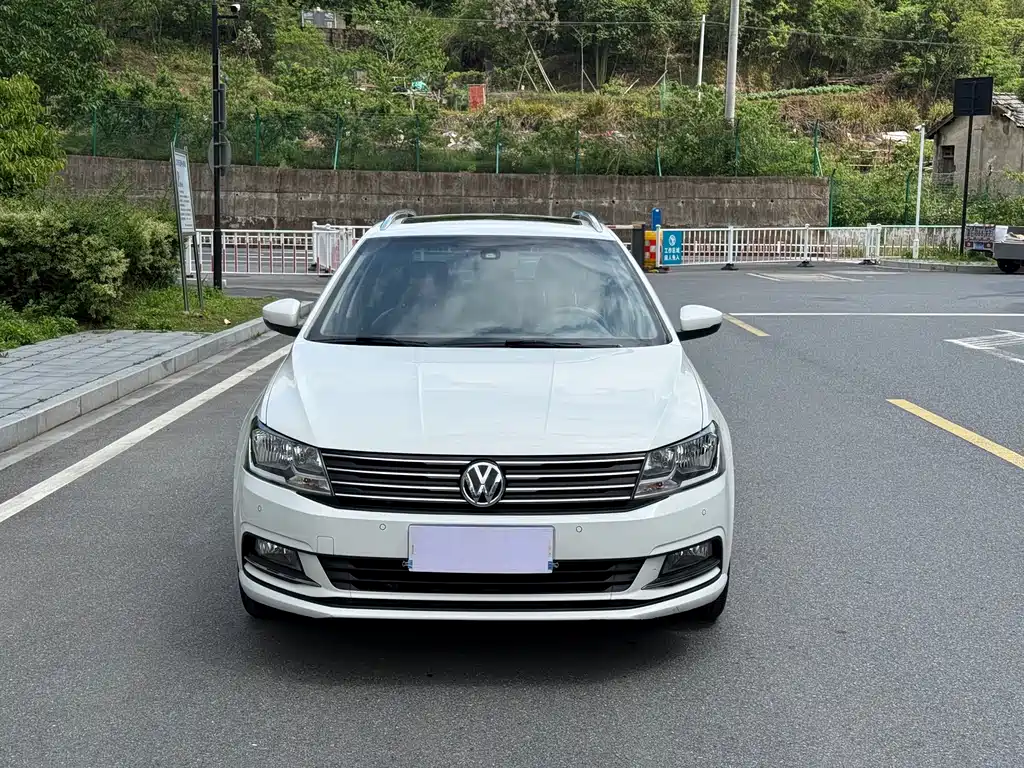 Volkswagen Gran Lavida 2016 — фото 2