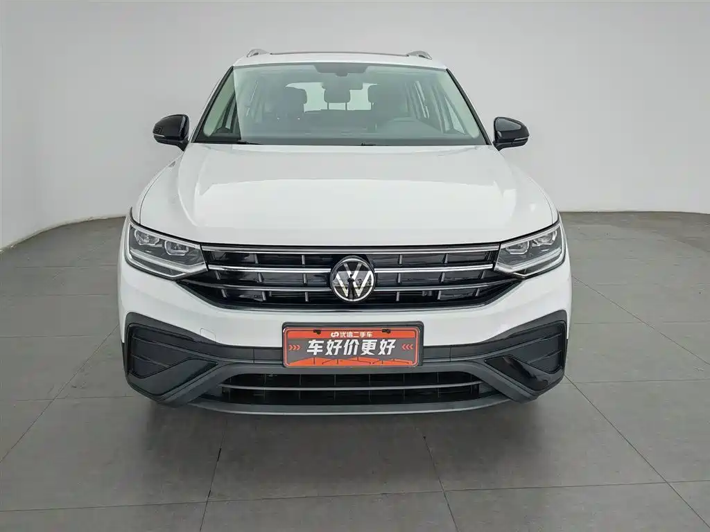 Volkswagen Tiguan L 2024 — фото 3