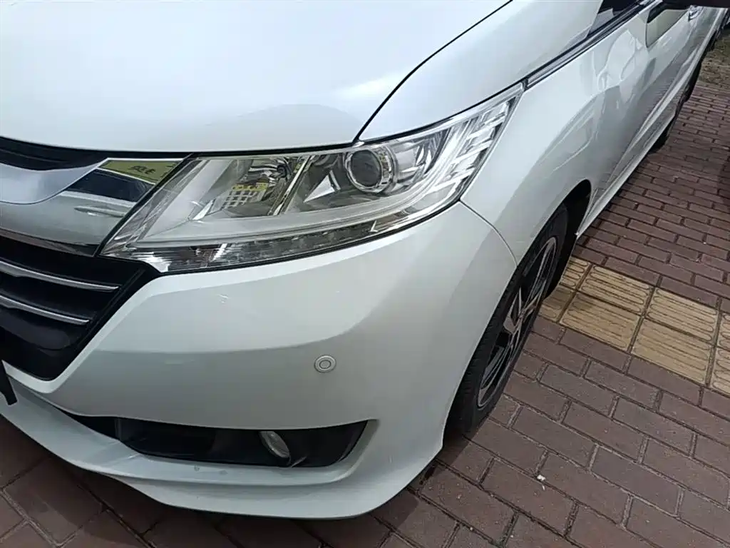 Honda Odyssey 2018 — фото 24