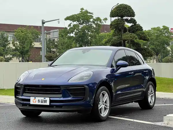 Porsche Macan 2022